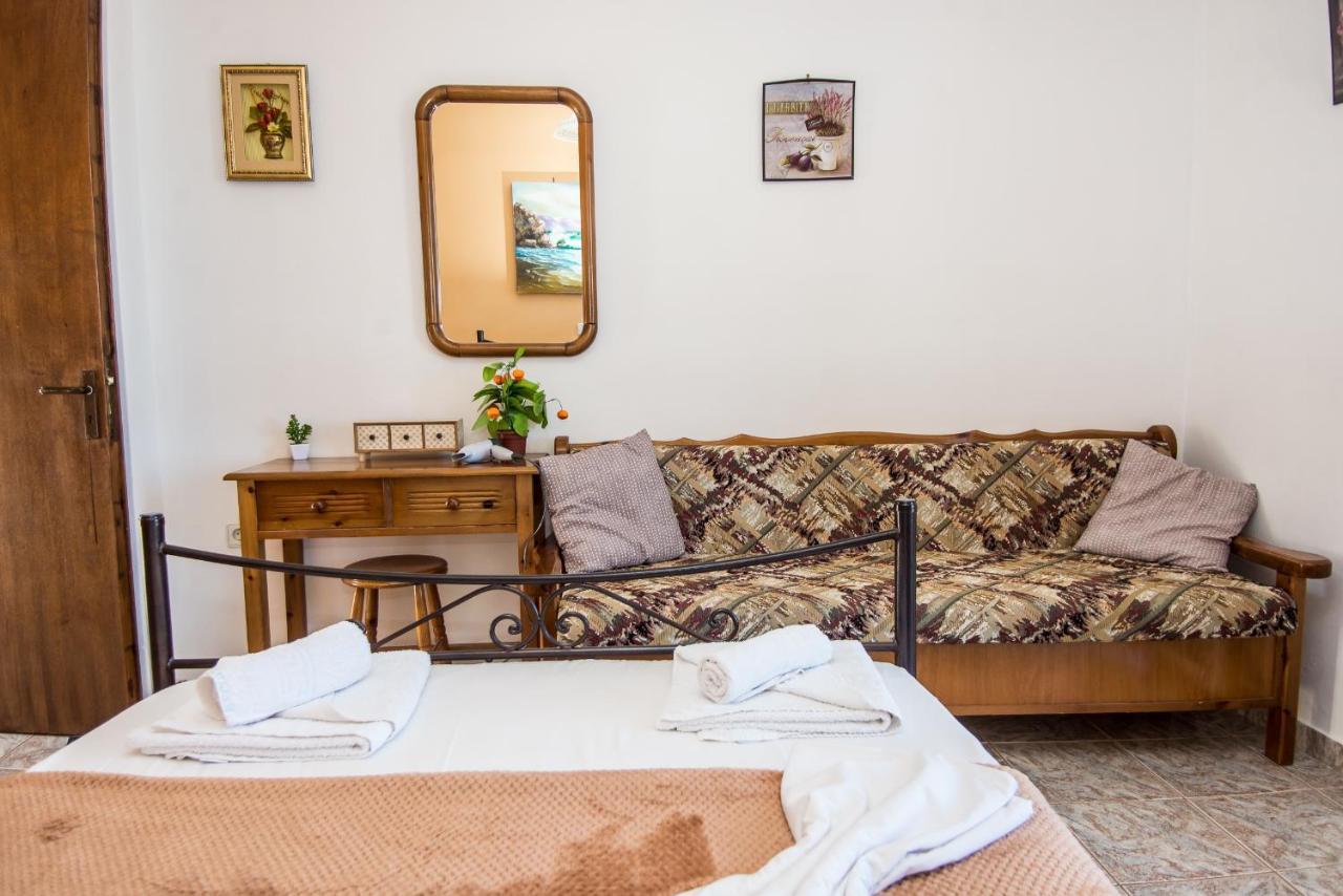 Aristotelis Apartments Razáta 外观 照片